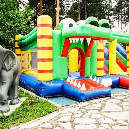 スパ ドヴォレトサ 5*