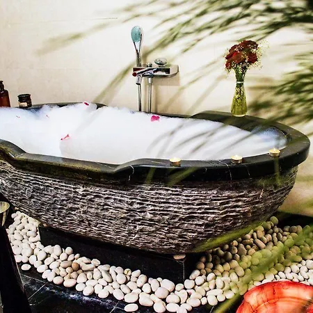 Dvoretsa Hotel Welingrad