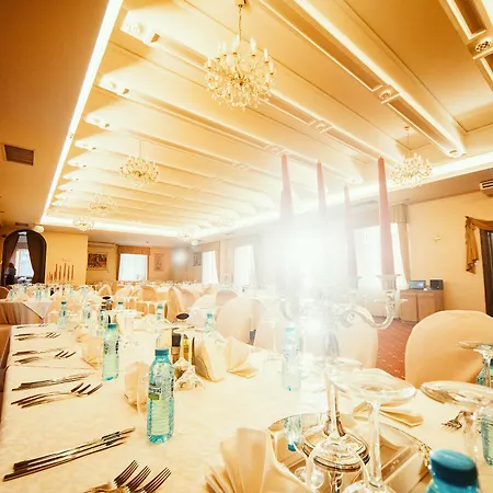 Hotel Dvoretsa